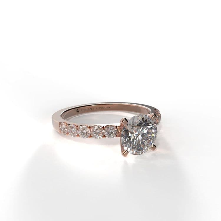 Anillo pekin 0,60 cts al frances