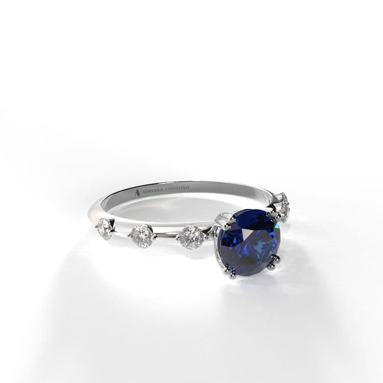 Anillo denver 0,50 cts en uñas